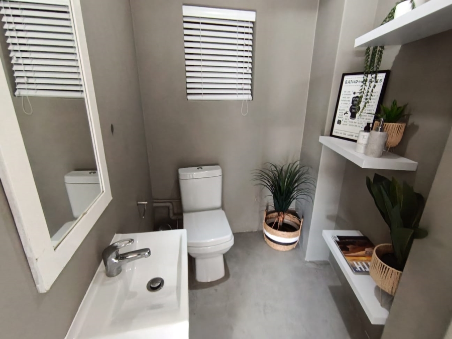 To Let 2 Bedroom Property for Rent in Hartenbos Heuwels Western Cape